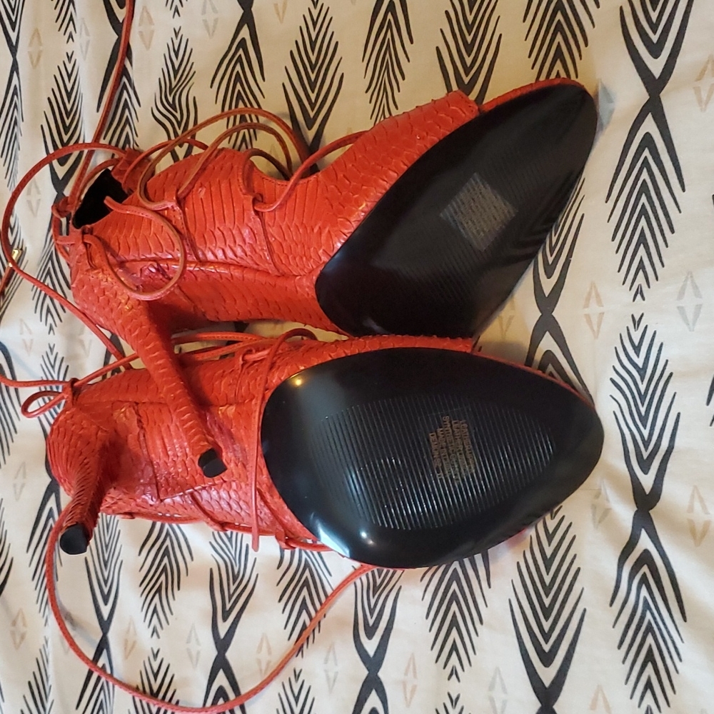 Lust for Life Demon strappy sandals in tart red - Picture 2 of 4